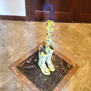 Rain Boots and Umbrella matching combo